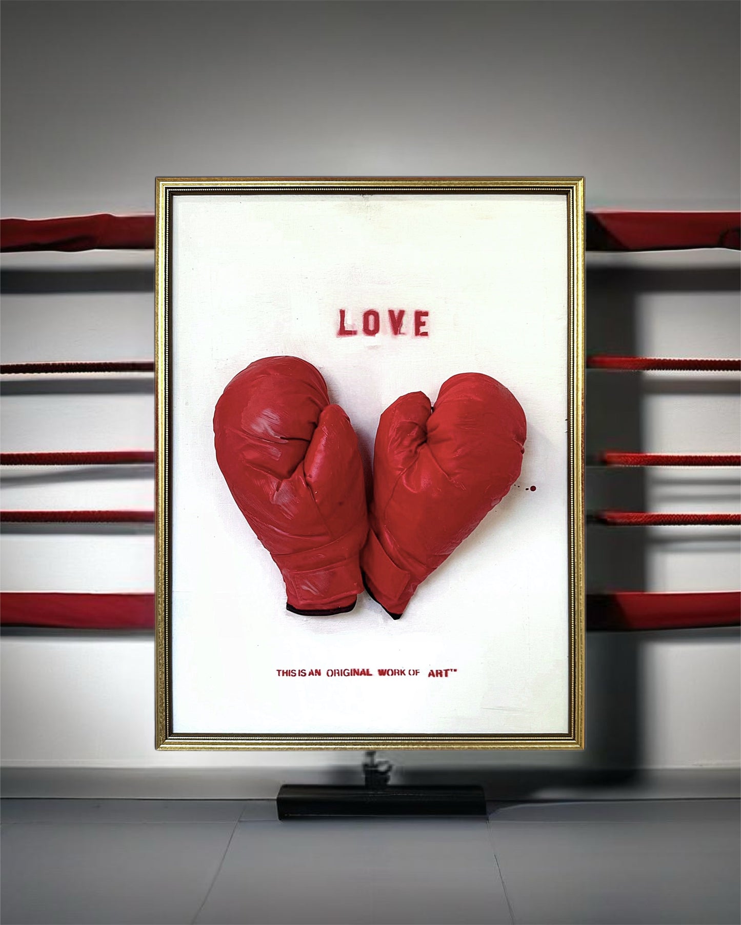 LOVE (BOXING GLOVES)